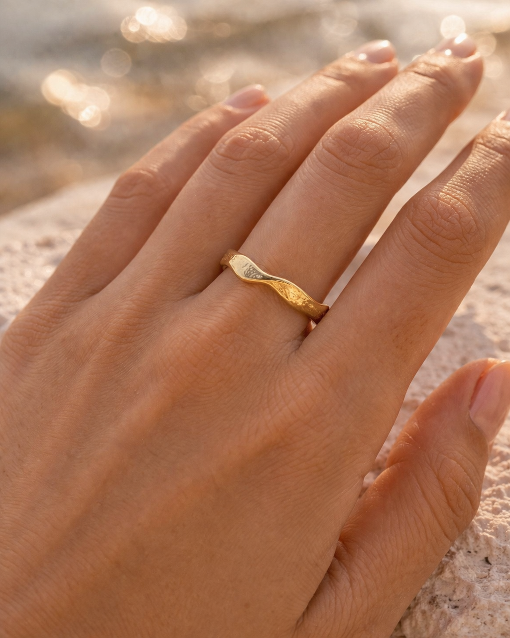 Bague alliance vague or, portée, plage